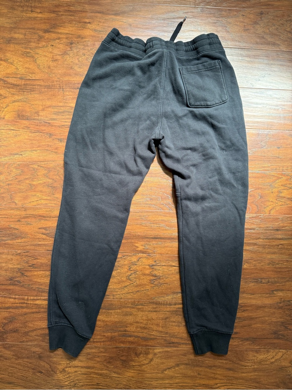 Hollister Black Men's Logo-Trim Jogger Pants - Picture 4 of 4